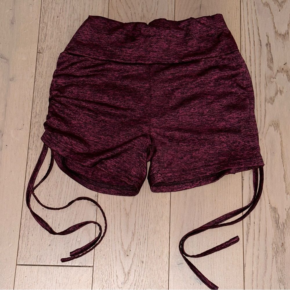 Women's Burgundy Ruched Active Shorts. NWOT